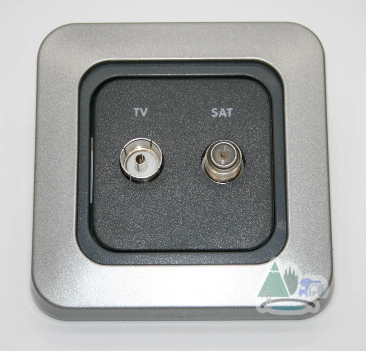 CBE TV And Satellite Socket 1 CBE TV And Satellite Socket
