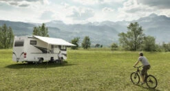 Thule Omnistor 9200 Roof-Mounted Caravan Motorhome Awning