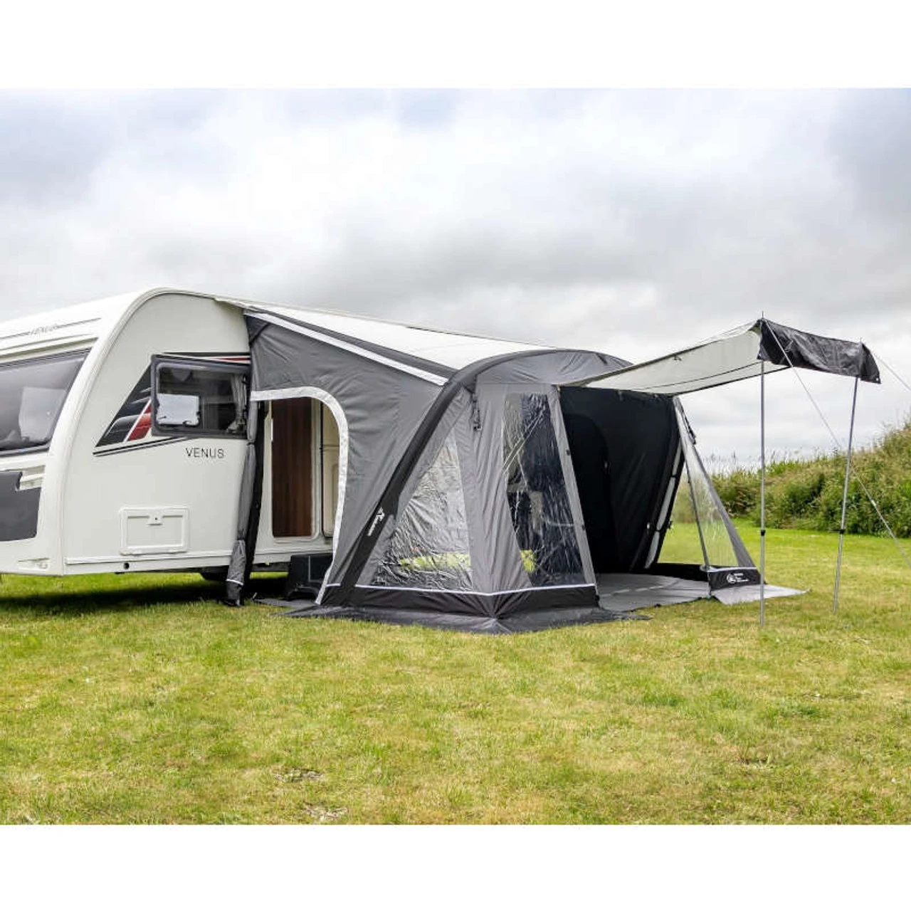 SunnCamp Swift Air Extreme Caravan Awning 4 SunnCamp Swift Air Extreme Caravan Awning - Image 4