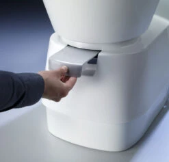 Dometic CTW 4110 Caravan Motorhome Cassette Toilet 16 Dometic CTW 4110 Caravan Motorhome Cassette Toilet -Jacksons Leisure Supplies blade 72824.1382356287.1280.1280 19417.1382362822