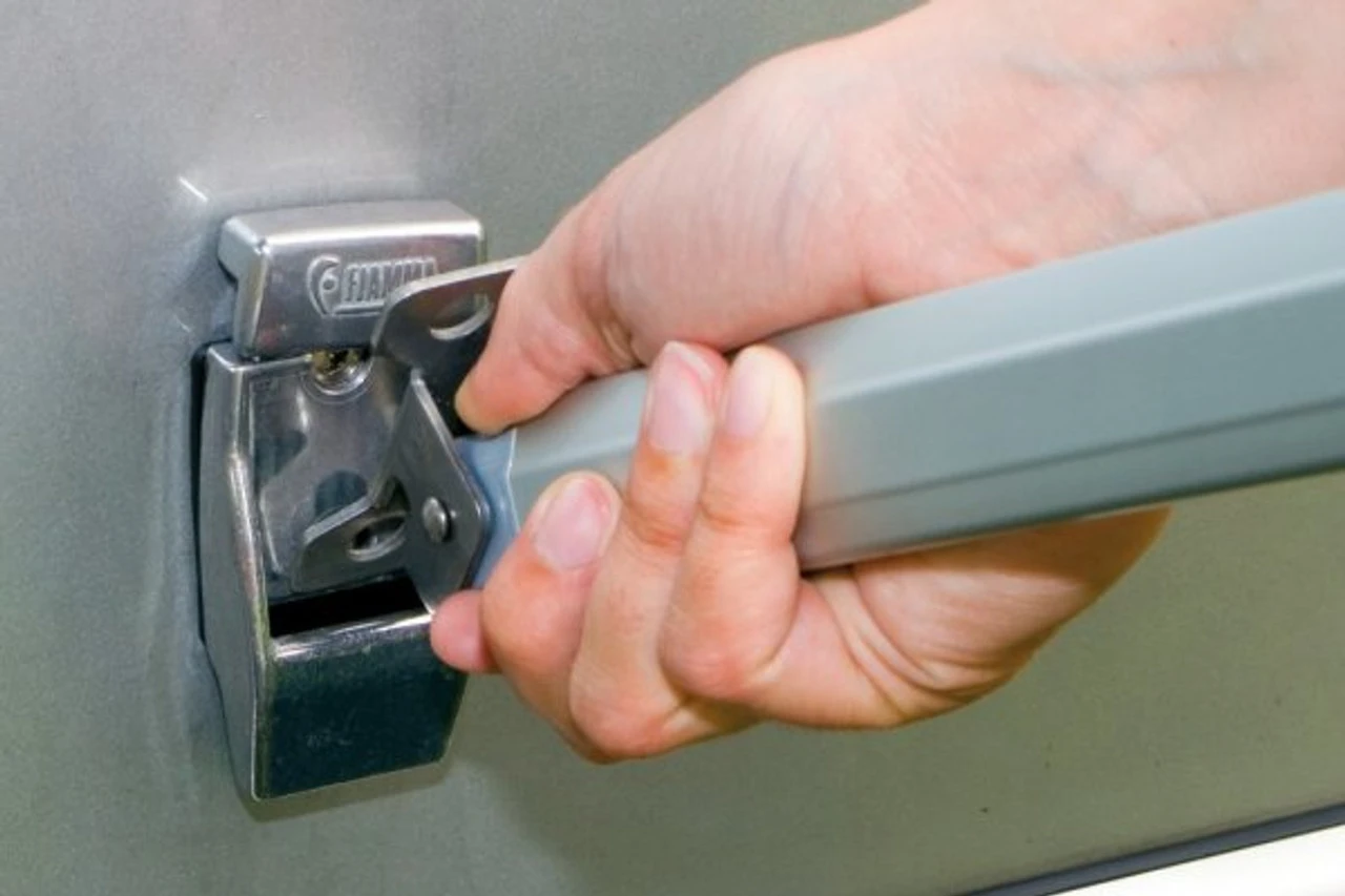 Fiamma Caravanstore XL Caravan And Motorhome Awning Canopy 11 Fiamma Caravanstore XL Caravan And Motorhome Awning Canopy - Image 11