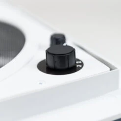 The Dometic FanTastic Roof Vent 2250 -Jacksons Leisure Supplies dometic roofvent 1 34913.1560719435