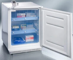 Dometic DS601H Medical Mini Vaccine Fridge -Jacksons Leisure Supplies ds601h 1 95293.1383736983