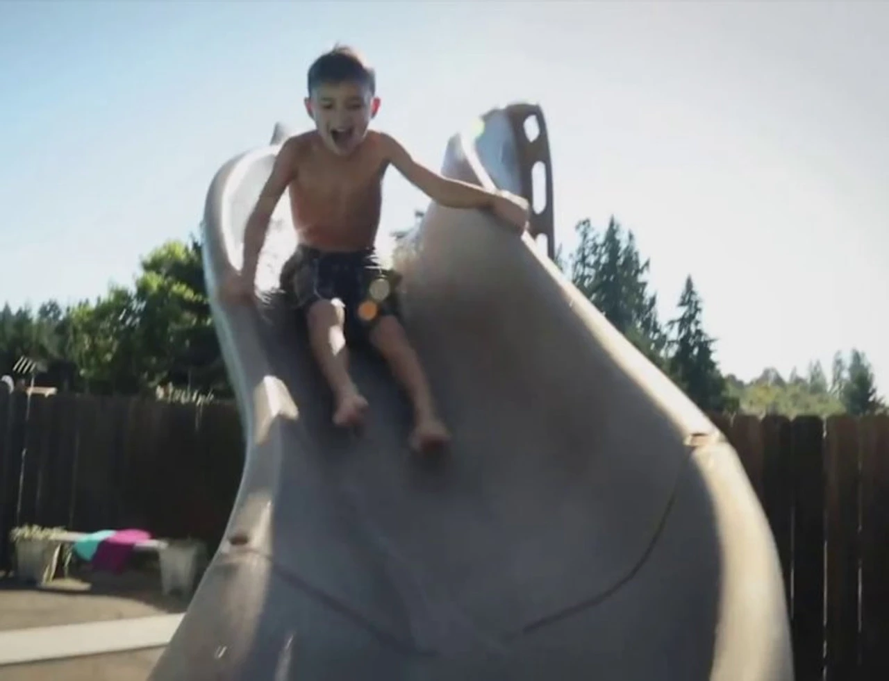 SR Smith Turbo Twister Swimming Pool Slide 4 SR Smith Turbo Twister Swimming Pool Slide - Image 4