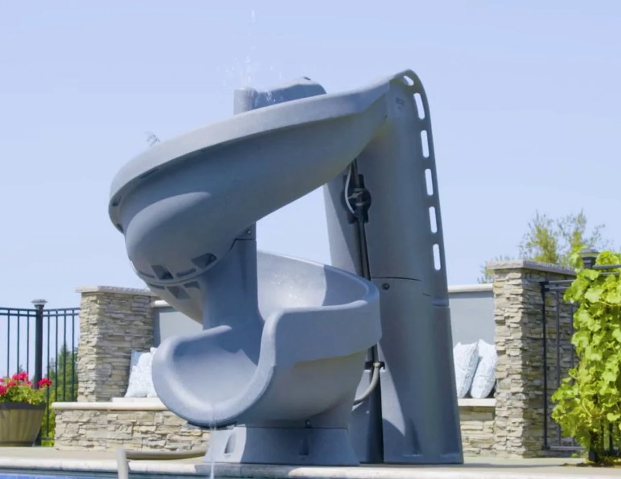 SR Smith Helix 2 Swimming Pool Slide 360 Degree Flume 1 SR Smith Helix 2 Swimming Pool Slide 360 Degree Flume